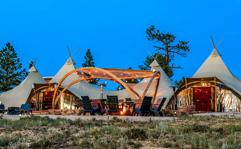 Exterior view of Under Canvas Bryce Canyon