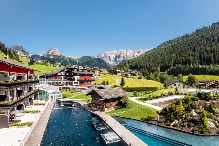 Exterior Alpenroyal Grand Hotel