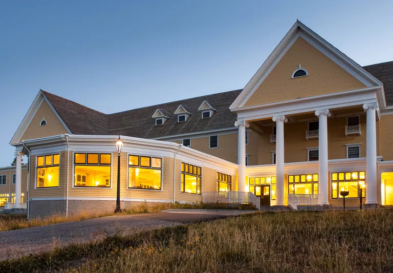 Exterior view of Lake Yellowstone Hotel