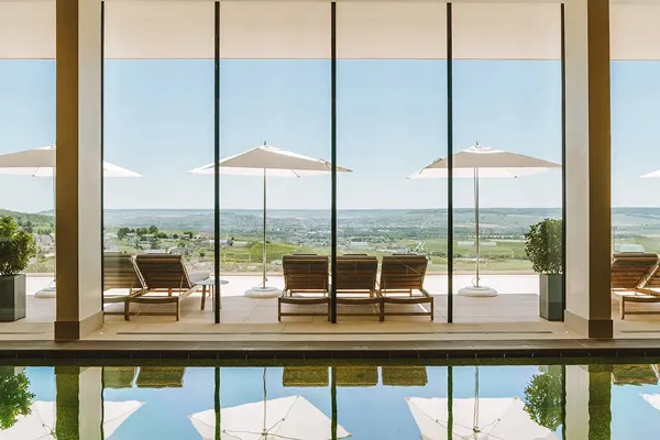Royal Champagne Hotel & Spa