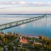 Long bridge over the ocean, connecting two towns