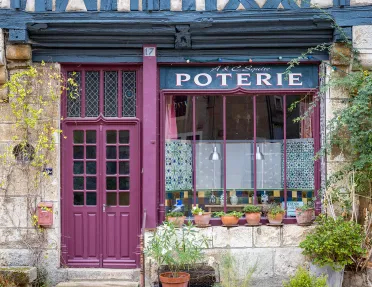 Shop in Burgundy